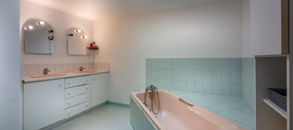 Casa de 4 dormitorios en Igney, France No. 94234 9