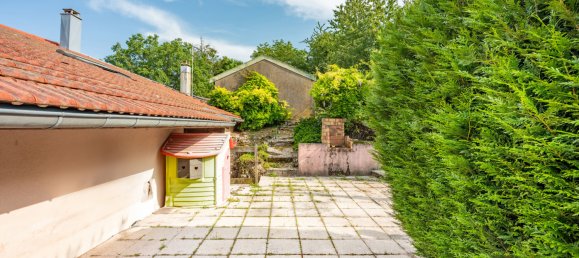 Casa de 4 dormitorios en Igney, France No. 94234 11