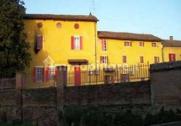 15 bedrooms Hotel in Semiana, Italy No. 383748