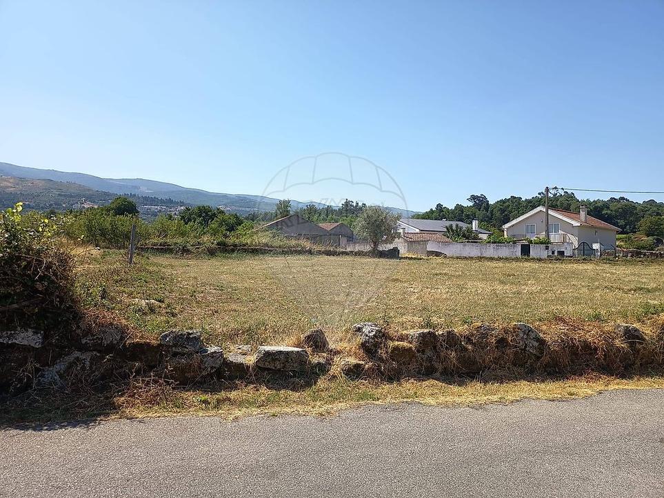  Land in Nespereira, Portugal No. 343614