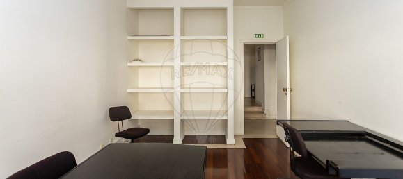 Büro in Oeiras, Portugal 131m², Nr. 325050 9
