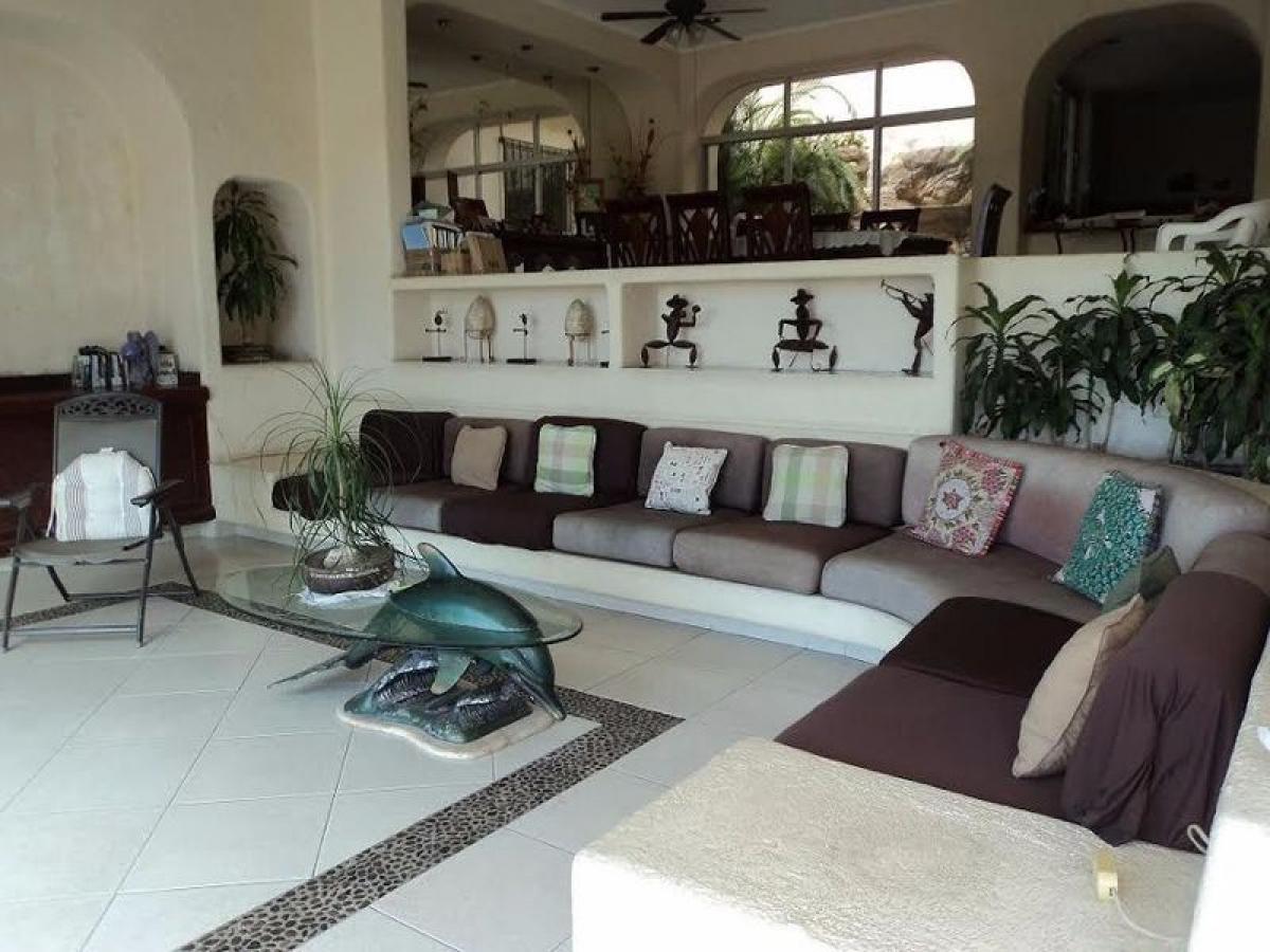 Casa de 4 dormitorios en Guerrero, Mexico No. 174986