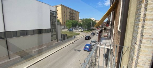 Дом с 3 комнатами в Сан Северо, Италия № 28083 2