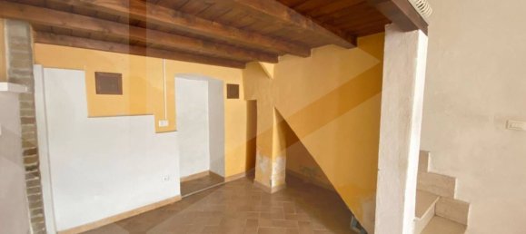 Дом с 3 комнатами в Сан Северо, Италия № 28083 9