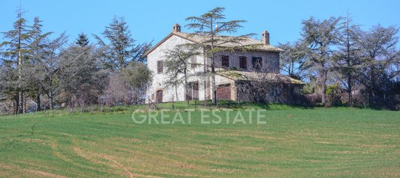 6 rooms House in Avigliano Umbro, Italy No. 179452 8