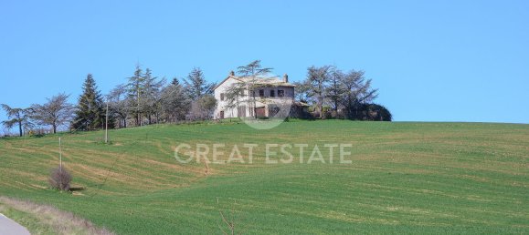 6 rooms House in Avigliano Umbro, Italy No. 179452 9