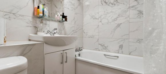 1 bedroom Apartment in South Croydon, United Kingdom No. 8081 10