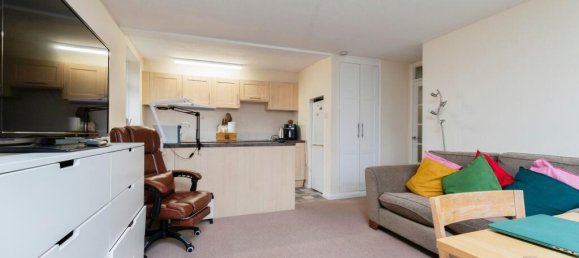 1 bedroom Apartment in South Croydon, United Kingdom No. 8081 13