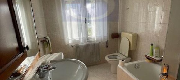 Casa de 8 divisões em Pordenone, Italy N.º 27675 10