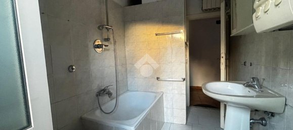 3-salle Appartement à Subiaco, Italy No. 151772 5