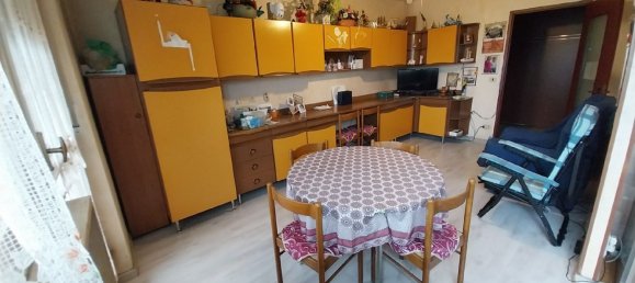 4 Schlafzimmer Wohnung in Orbassano, Italy, Nr. 374916 11