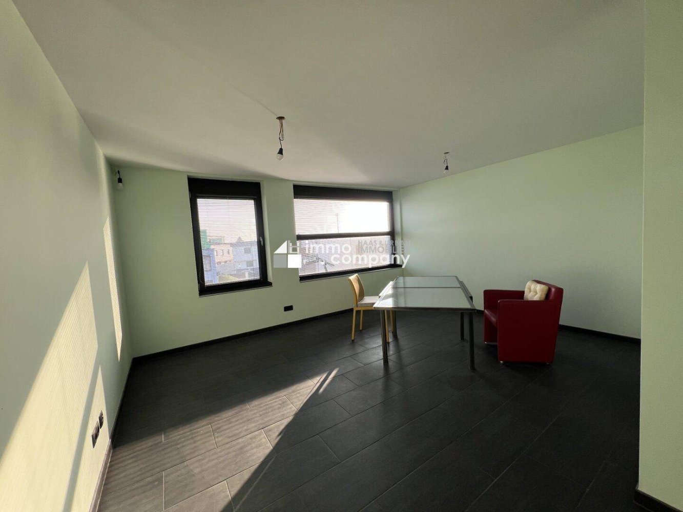 Casa de 10 habitaciónes en Glinzendorf, Austria No. 21361