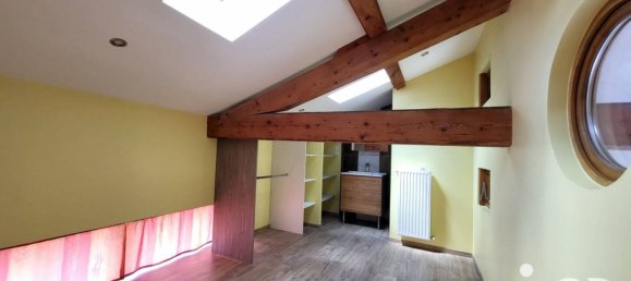 4 bedrooms House in Loire, France No. 358294 8