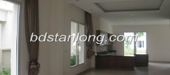 3 bedrooms Villa in Long Bien, Vietnam No. 5673 7