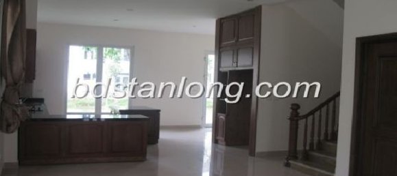 3 bedrooms Villa in Long Bien, Vietnam No. 5673 8