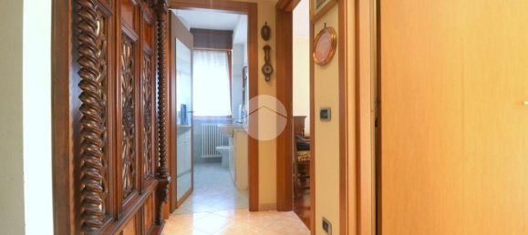 Квартира с 3 комнатами в Ро, Италия № 16233 14