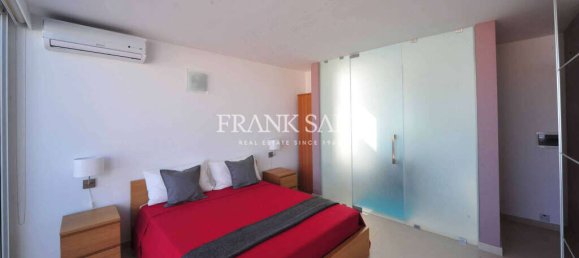 2 bedrooms Penthouse in Saint Julian's, Malta No. 8656 24