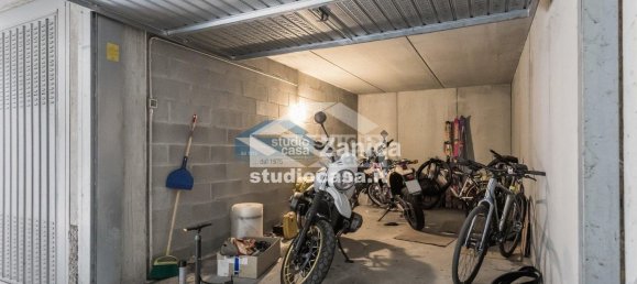 2 bedrooms Apartment in Stezzano, Italy No. 370109 15