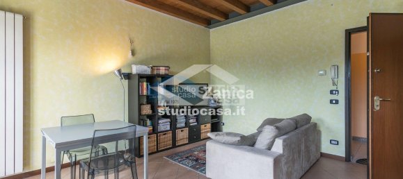 2 bedrooms Apartment in Stezzano, Italy No. 370109 6