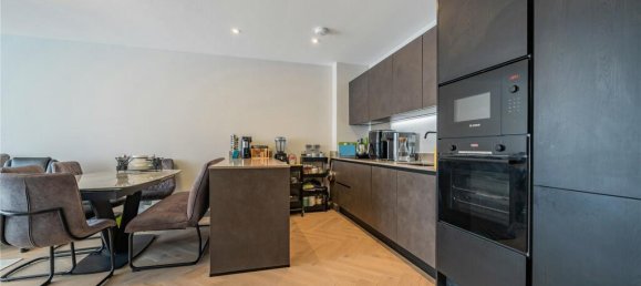 2 bedrooms Apartment in London, United Kingdom No. 6720 2