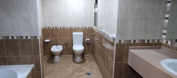 5 Schlafzimmer Villa in Al Mushrif, UAE, Nr. 31805 11