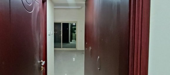 5 Schlafzimmer Villa in Al Mushrif, UAE, Nr. 31805 14