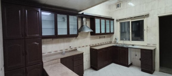 5 Schlafzimmer Villa in Al Mushrif, UAE, Nr. 31805 23