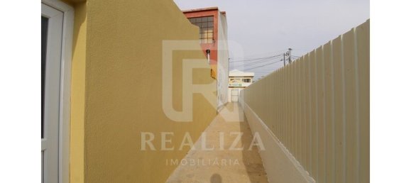 Gebäude in Seixal, Portugal, Nr. 145840 22