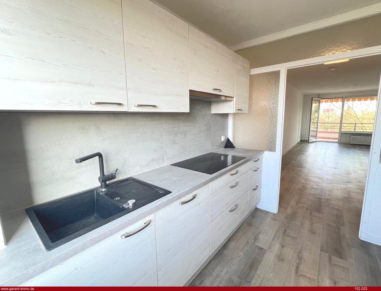 Квартира с 3 спальнями в Фрайбург им Брайсгау, Германия № 3324