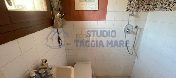 4-salle Villa à Sanremo, Italy No. 65013 9