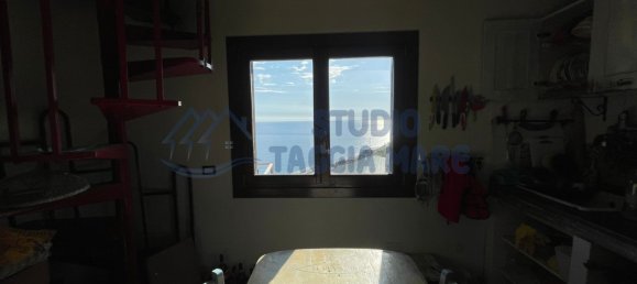 4-salle Villa à Sanremo, Italy No. 65013 18