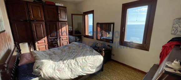 4-salle Villa à Sanremo, Italy No. 65013 26