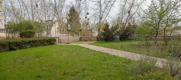 Studio in Orleans, France No. 91378 3