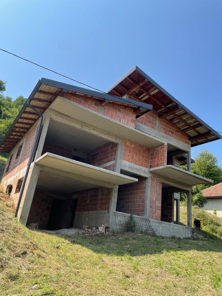 Дом с 8 комнатами в Вупперталь, Германия № 350884