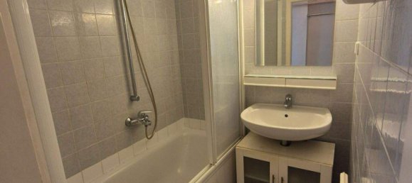 2-salle Appartement à Stockerau, Austria No. 246674 7