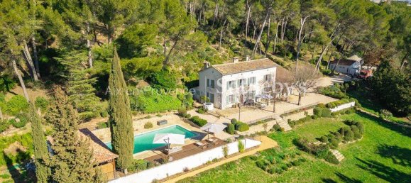5 bedrooms Castles in Aix-en-Provence, France No. 317716 17