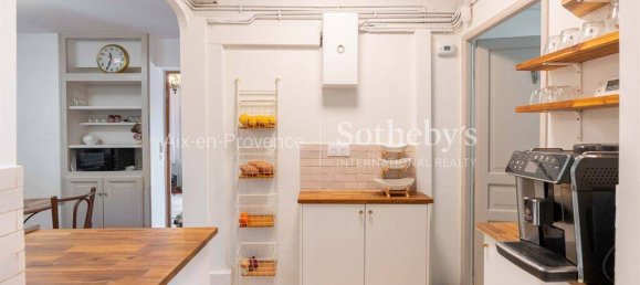 5 bedrooms Castles in Aix-en-Provence, France No. 317716 9