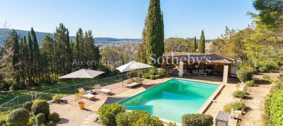 5 bedrooms Castles in Aix-en-Provence, France No. 317716 2
