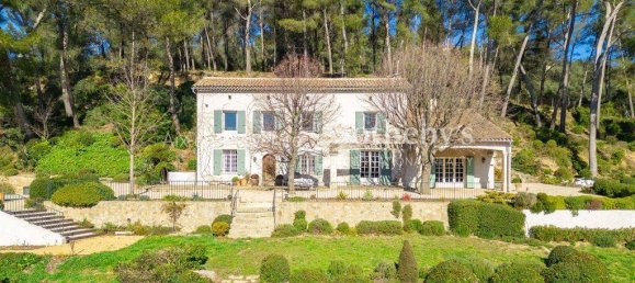 5 bedrooms Castles in Aix-en-Provence, France No. 317716 3
