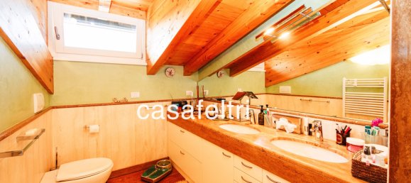 3 bedrooms Penthouse in Bergamo, Italy No. 293786 11