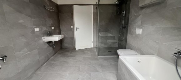 4-salle Penthouse à Eggenberg, Austria No. 187252 27