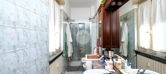 3 rooms Apartment in Turin, Italy No. 127928 31