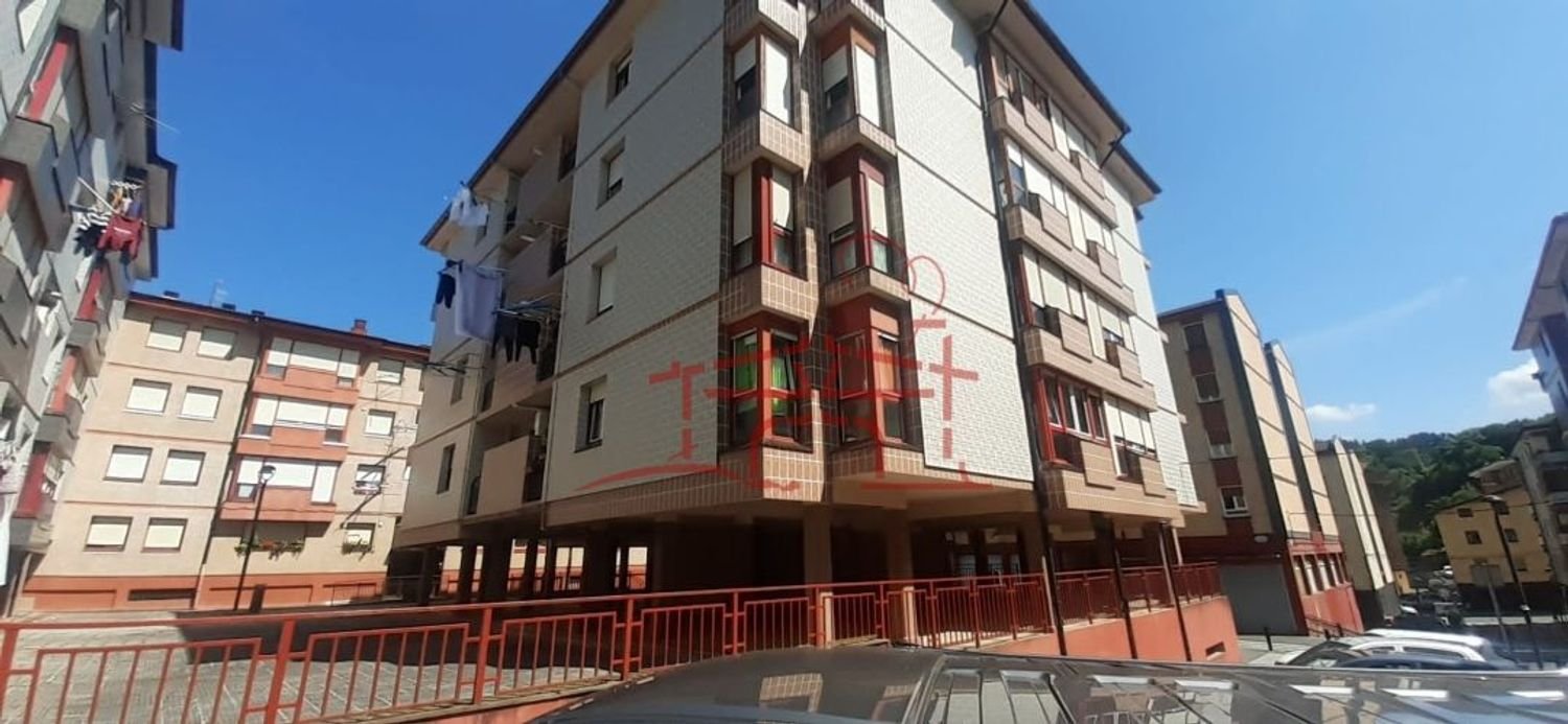 3 bedrooms Apartment in Basque Autonomous Community, Spain No. 251907