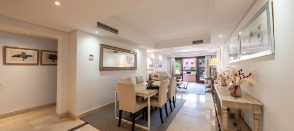 2 bedrooms Apartment in Estepona, Spain No. 147289 2