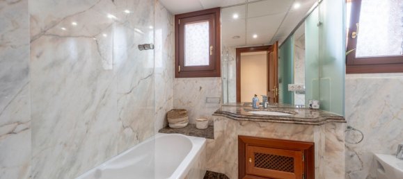 2 bedrooms Apartment in Estepona, Spain No. 147289 12