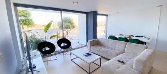 7 bedrooms House in Limassol, Cyprus No. 15052 8