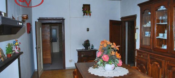 8 rooms Apartment in Laterina Pergine Valdarno, Italy No. 235105 17