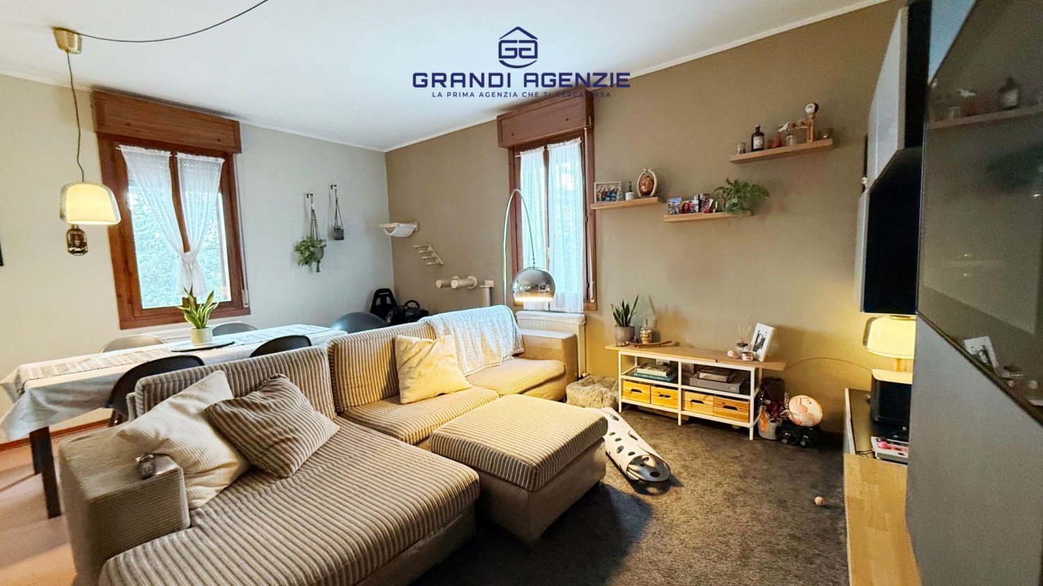 1 bedroom Apartment in Parma, Italy No. 22347