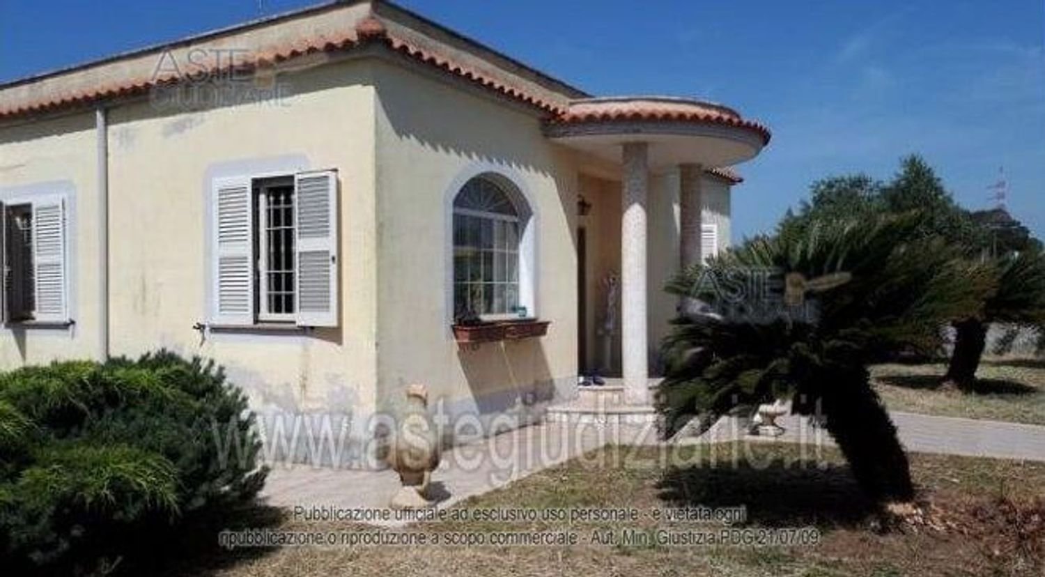 5غرفة فيلا في Nettuno, Italy رقم 187708