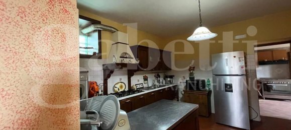 7 rooms House in Alvignano, Italy No. 6330 7